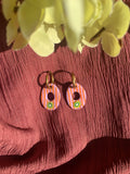Boucles d'oreilles Kiwi - pendantes mauves rayées orange avec motif kiwi