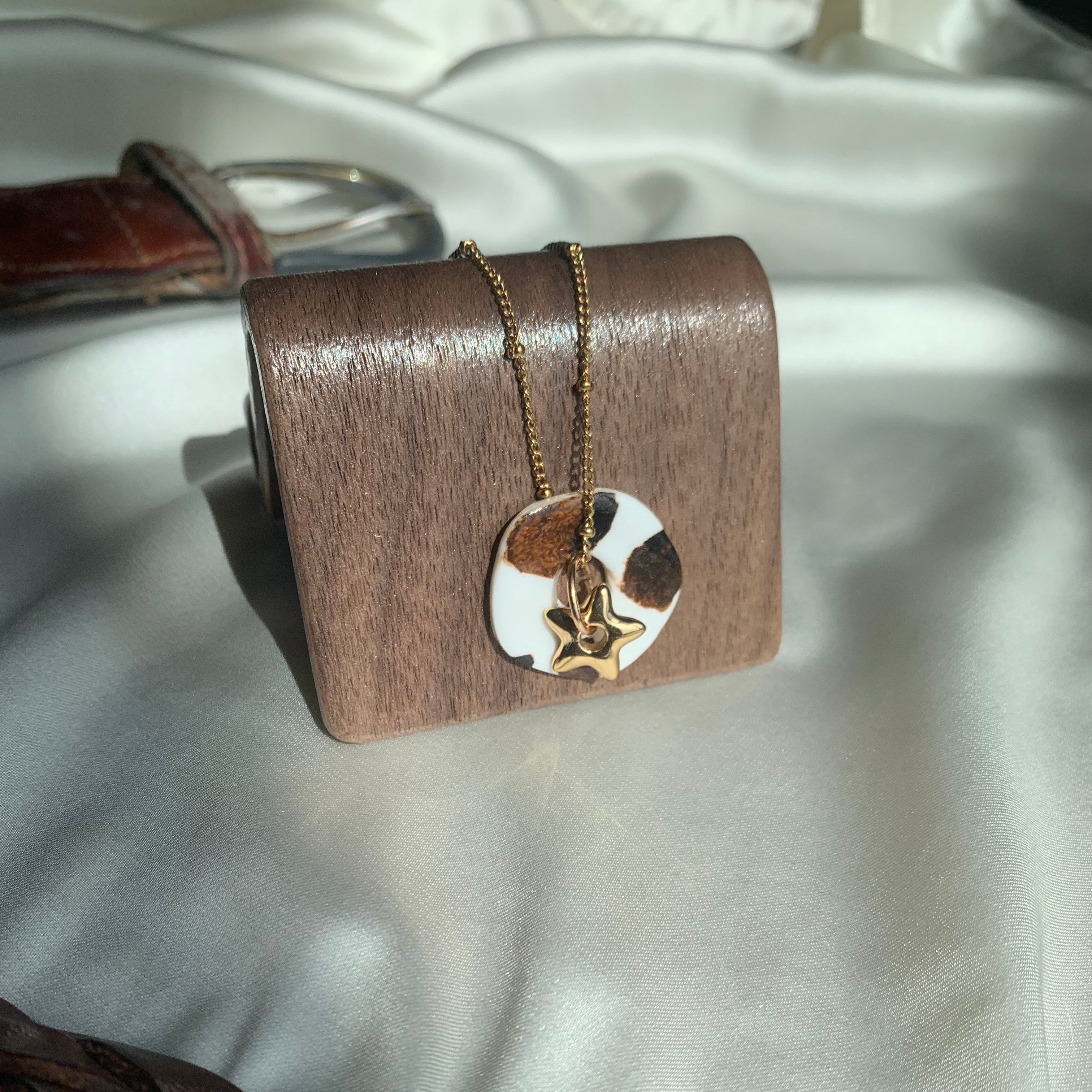 Collier DOLLY